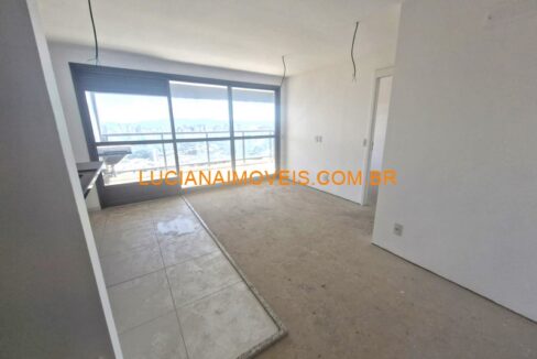 cux13099 (1)