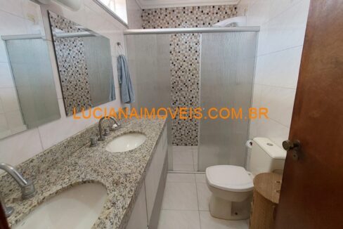 cur13136 (15)