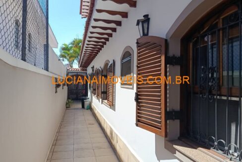 jb13138 (26)